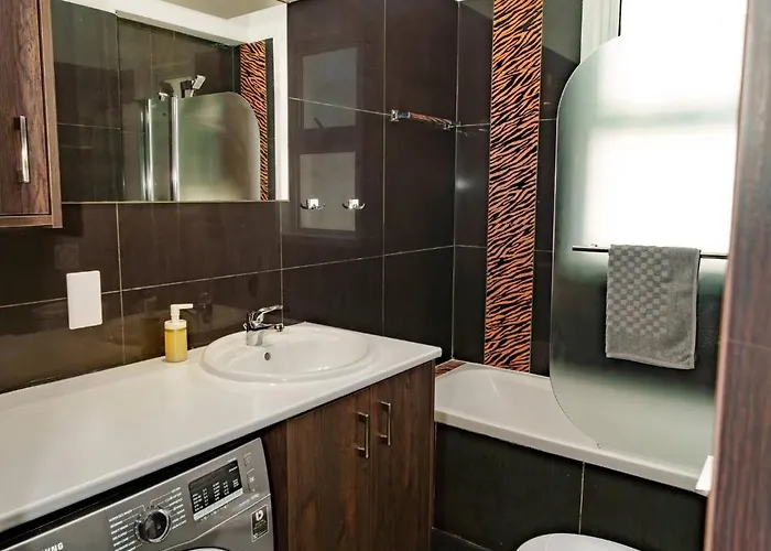 2 Bdr Flat St Lazaros - Phoenix Appartement