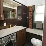 Theodorou Deluxe Central 2Bd Master Lejlighed