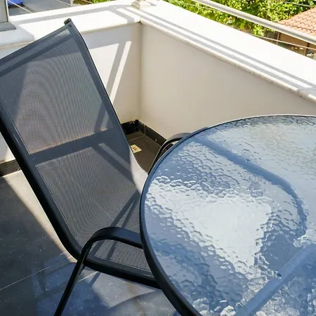 2 Bdr Flat St Lazaros - Phoenix