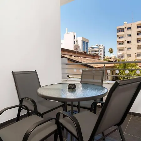 2 Bdr Flat St Lazaros - Phoenix * Larnaca