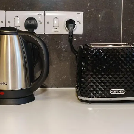 Theodorou Deluxe Central 2Bd アパート