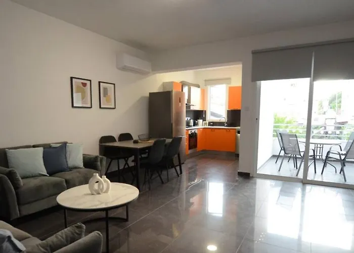 2 Bdr Flat St Lazaros - Phoenix Daire Larnaca