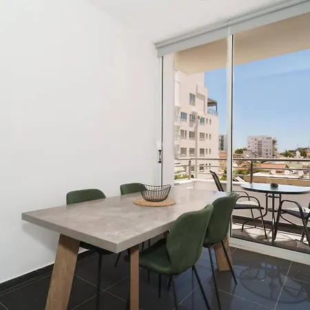 Central 2 Bdr Flat St Lazaros - Phoenix Lodge Lejlighed Larnaca