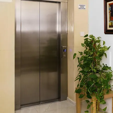 Central 2 Bdr Flat St Lazaros - Phoenix Lodge Lejlighed